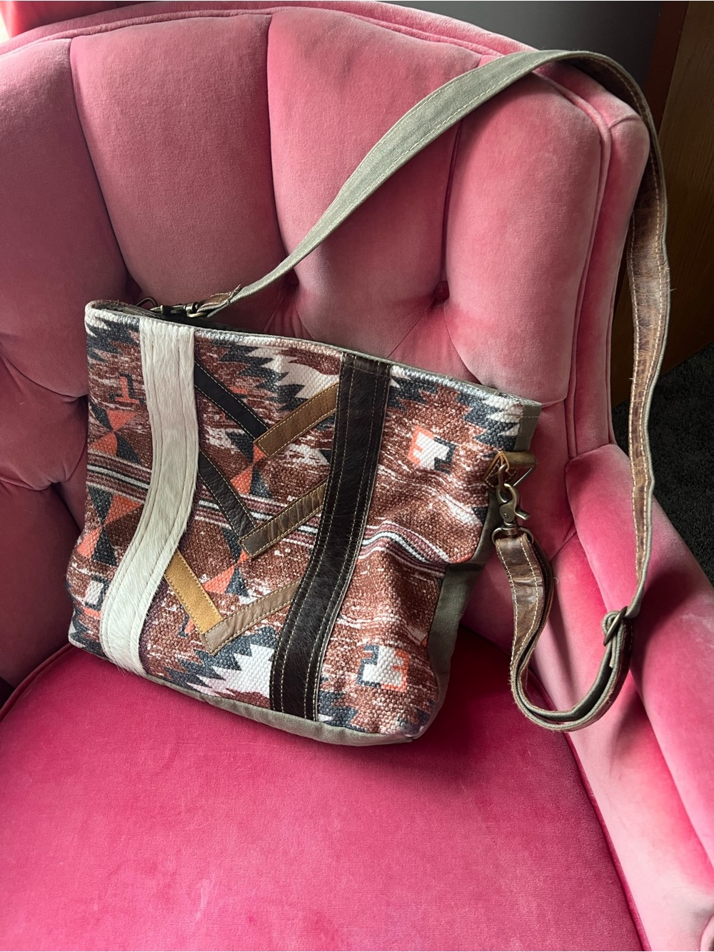 Boho Aztec Pattern Crossbody Bag in Rust Pink and Brown